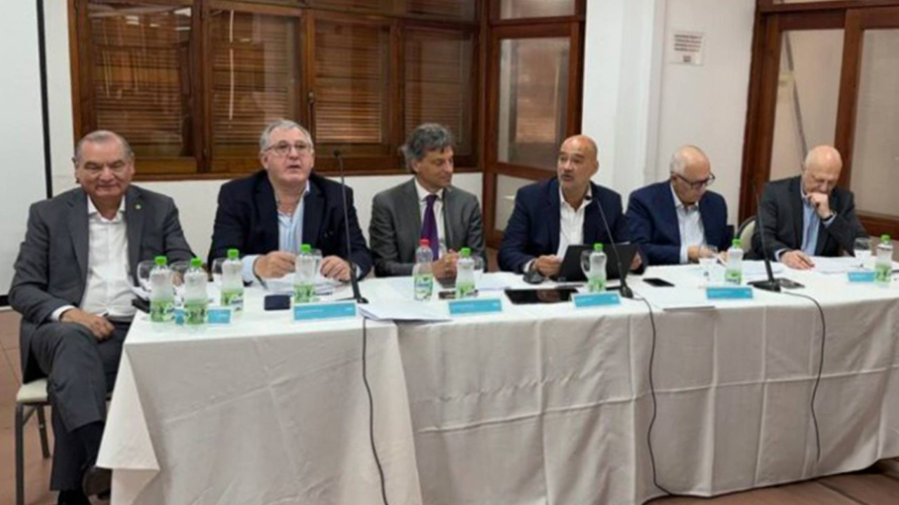 El Superintendente resaltó el compromiso de la SSN con la regulación federal y el fortalecimiento del mercado asegurador en todo el país.