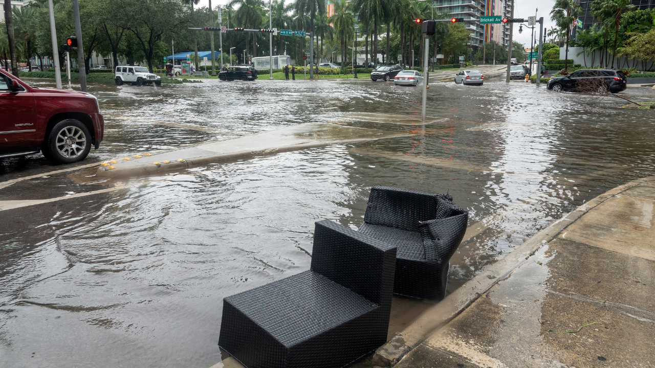 Más del 54% de las pérdidas económicas globales por desastres naturales en 2025 se registraron en Estados Unidos, según el informe de la aseguradora Aon.