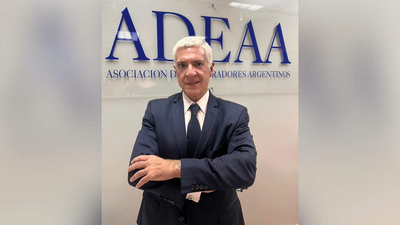 La Asociación de Aseguradores Argentinos, anuncia que el Dr. Aldo Álvarez, Presidente de Noble Compañía de Seguros, fue elegido Presidente de la entidad por votación unánime.