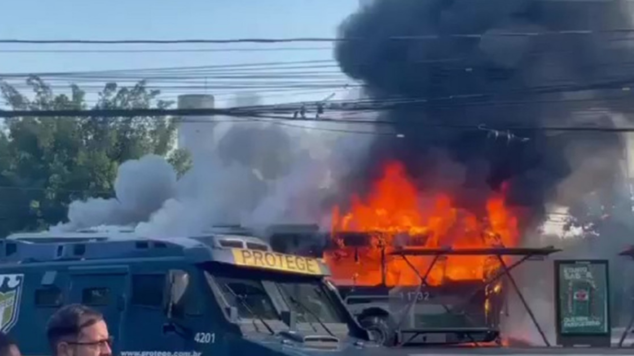 Ocurrió en San Pablo, en una vía situada en la zona oeste de la mayor ciudad y próxima a un aeropuerto para aviones de pequeño porte, de donde supuestamente despegó el vehículo siniestrado.