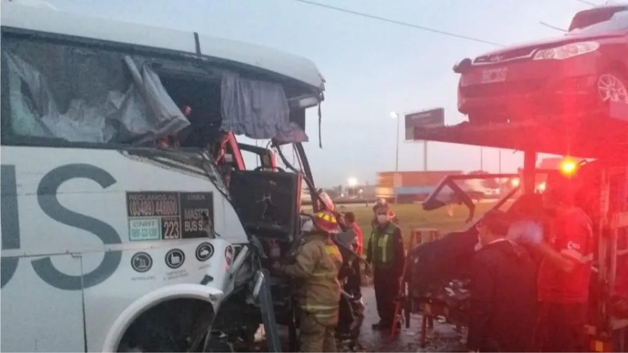 Ocurrió en la localidad bonaerense de General Pacheco y la mayor parte de las víctimas son operarios de una famosa planta automotriz de esa zona...