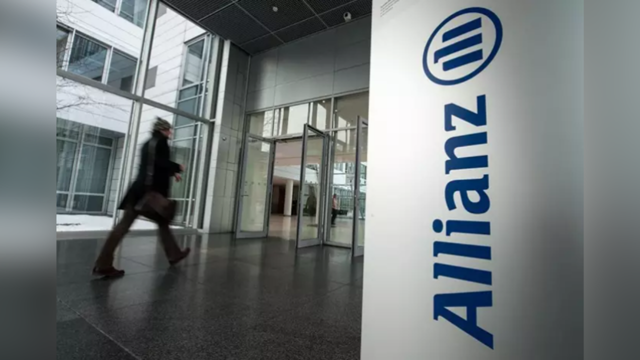 La aseguradora alemana Allianz obtuvo un beneficio neto atribuido de 4.988 millones de euros en los seis primeros meses de 2024, lo que representa un avance del 14,2% en comparación con su resultado del mismo periodo de 2023.