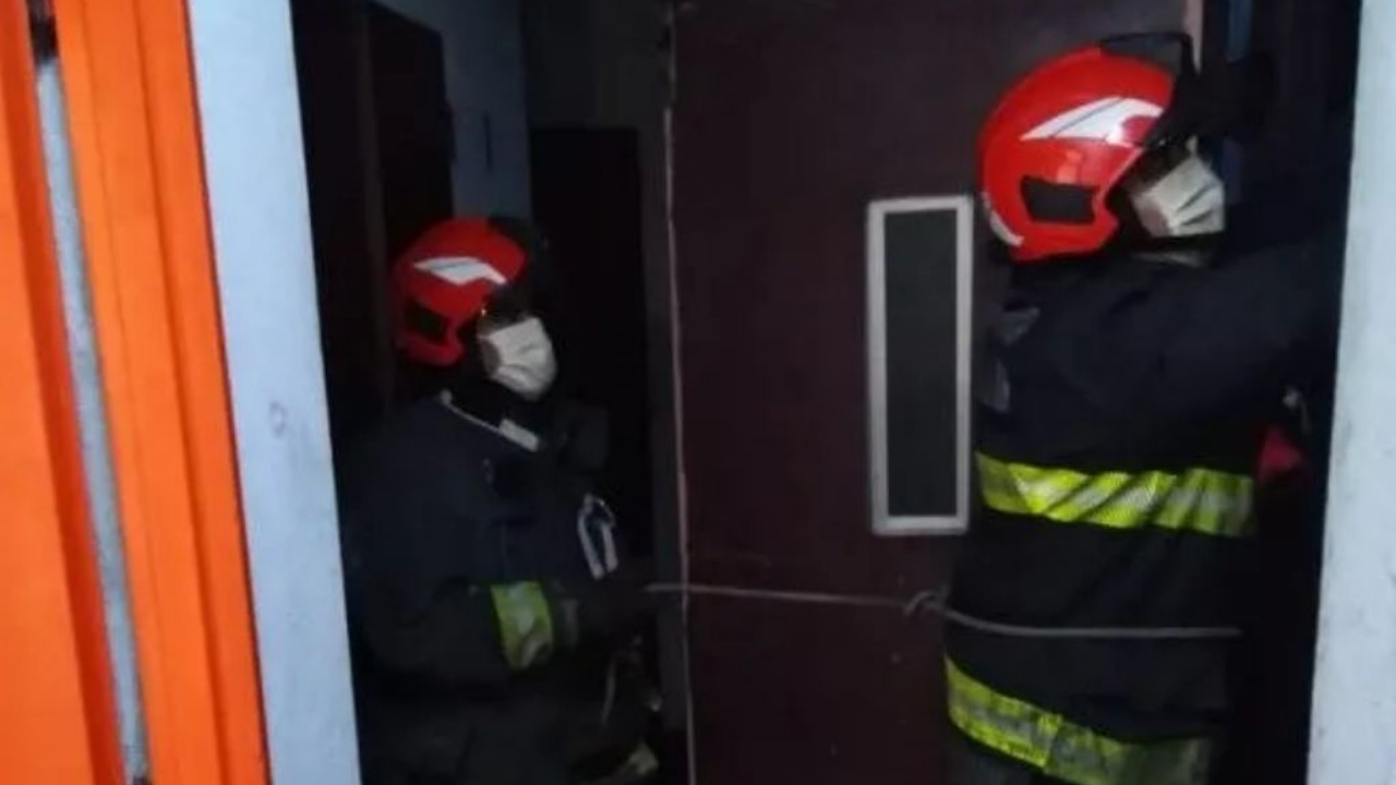 Escenas de máxima tensión se vivieron en un edificio ubicado en el barrio porteño de Villa Lugano el pasado domingo cuando se produjo una serie fallas...