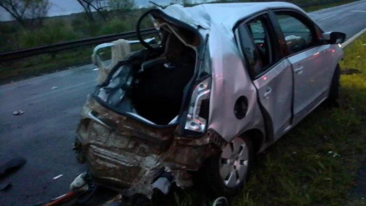 El accidente se produjo en la Ruta 12, en las inmediaciones del puente Zárate-Brazo Largo.