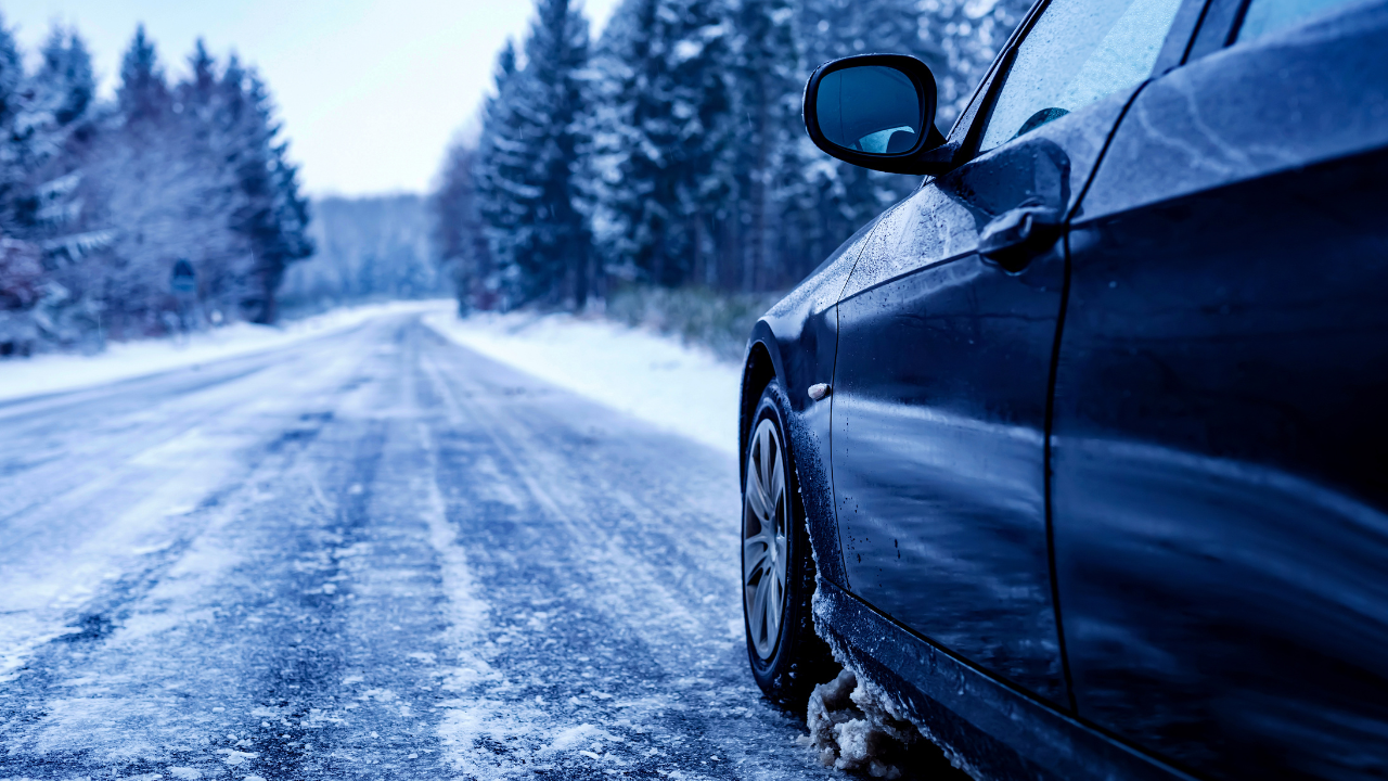 Precauciones y consejos para preparar el auto antes de emprender viaje, y para estar seguros en el transcurso del mismo.