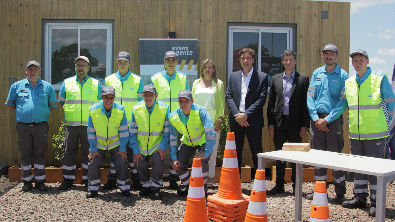 El director ejecutivo de la ANSV, Pablo Martínez Carignano, y el gobernador de Misiones, Oscar Herrera Ahuad, inauguraron en San Ignacio la primera base operativa del organismo...