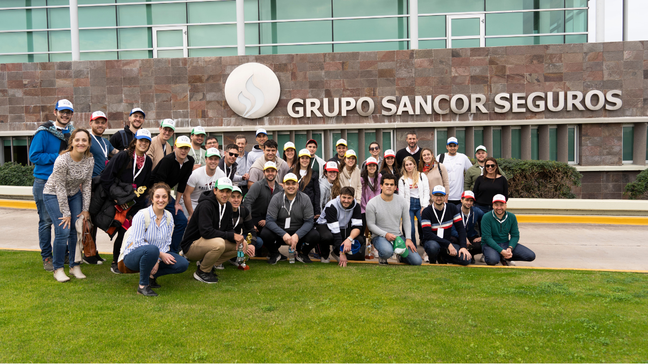 En el marco de su programa DALE Continuador, el Grupo Sancor Seguros llevó a cabo un evento dirigido a jóvenes Productores Asesores de Seguros...