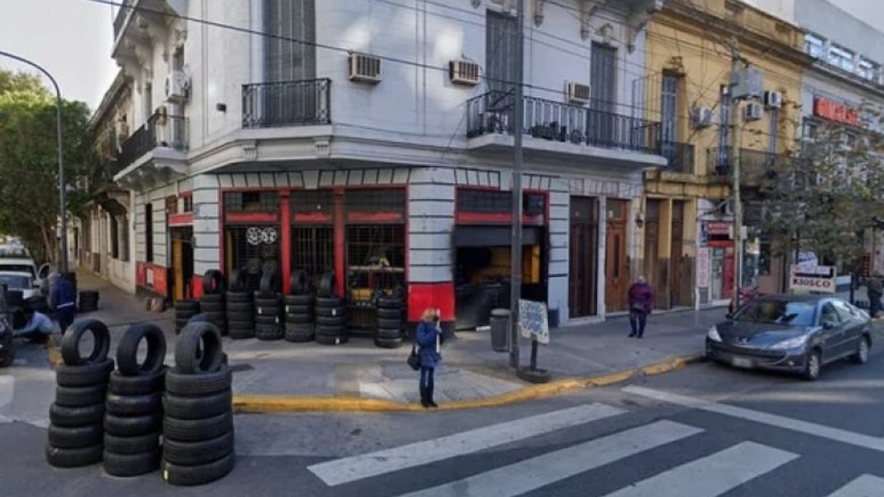 Semanas después del conflicto entre representantes del sindicato de trabajadores de neumáticos, SUTNA, y de la amenaza de desabastecimiento de ruedas en diferentes puntos del país...