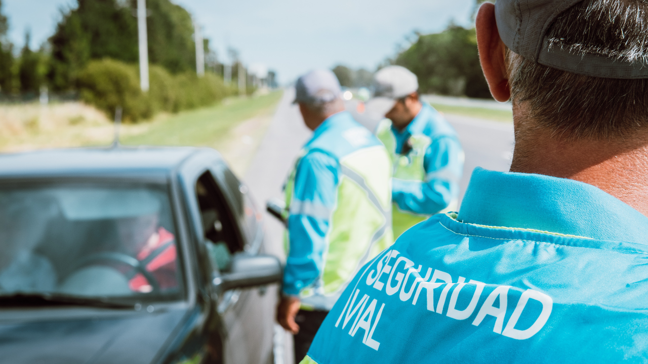 La Agencia Nacional de Seguridad Vial publicó un informe estadístico que señala que durante el primer cuatrimestre del año fallecieron 1.339 personas en siniestros viales...