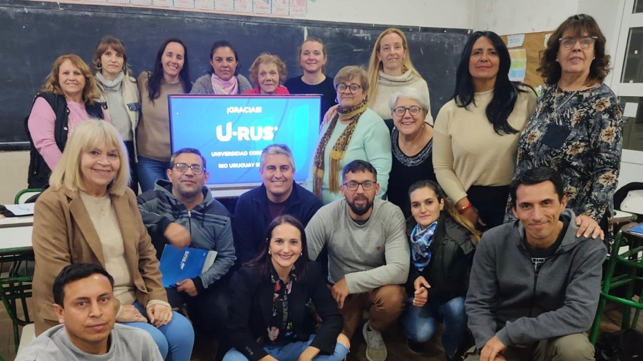 Fue en el marco del “Programa de innovación pedagógica” impulsado por la Universidad Cooperativa de Río Uruguay Seguros.