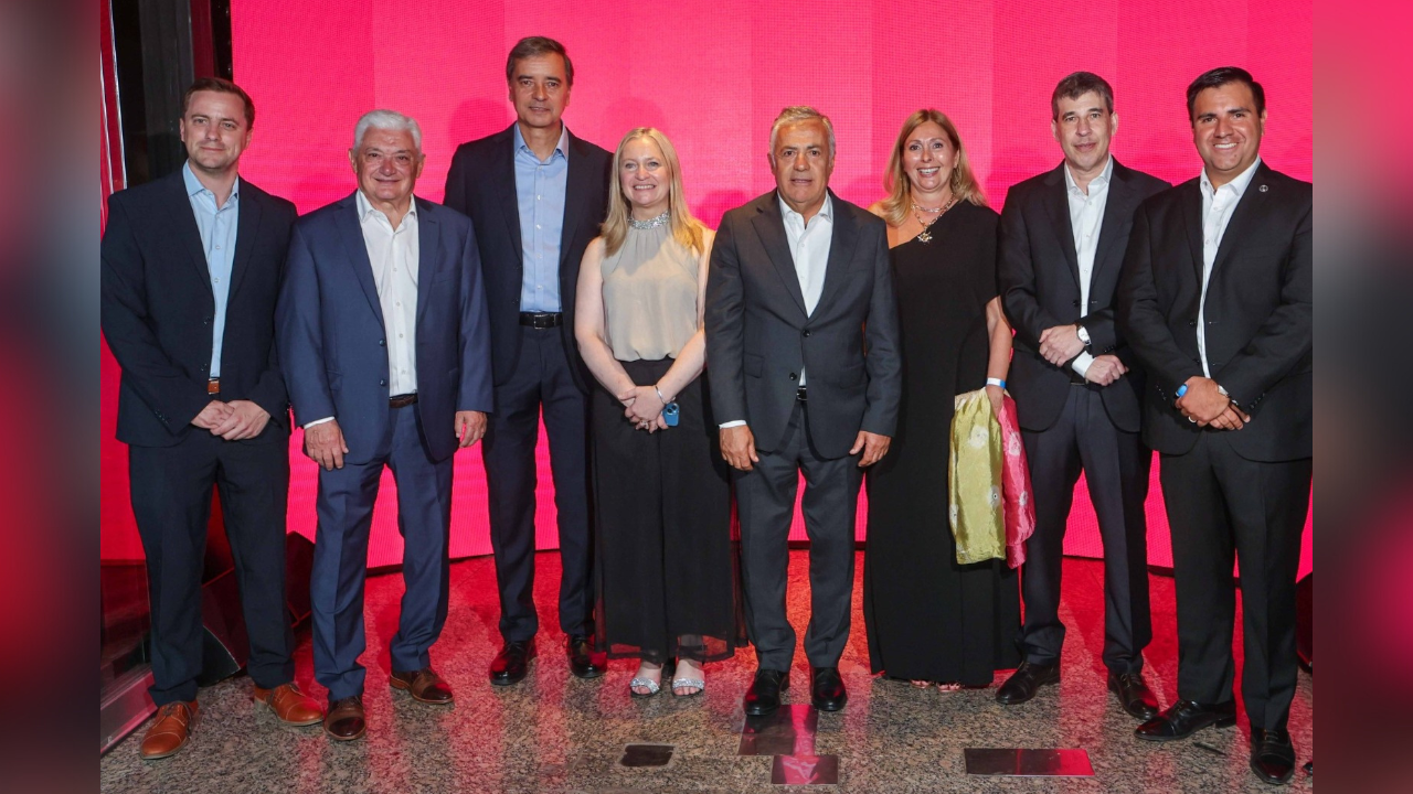 En esta edición, la celebración tuvo un carácter especialmente significativo: la aseguradora conmemoró sus 80 años de trayectoria.