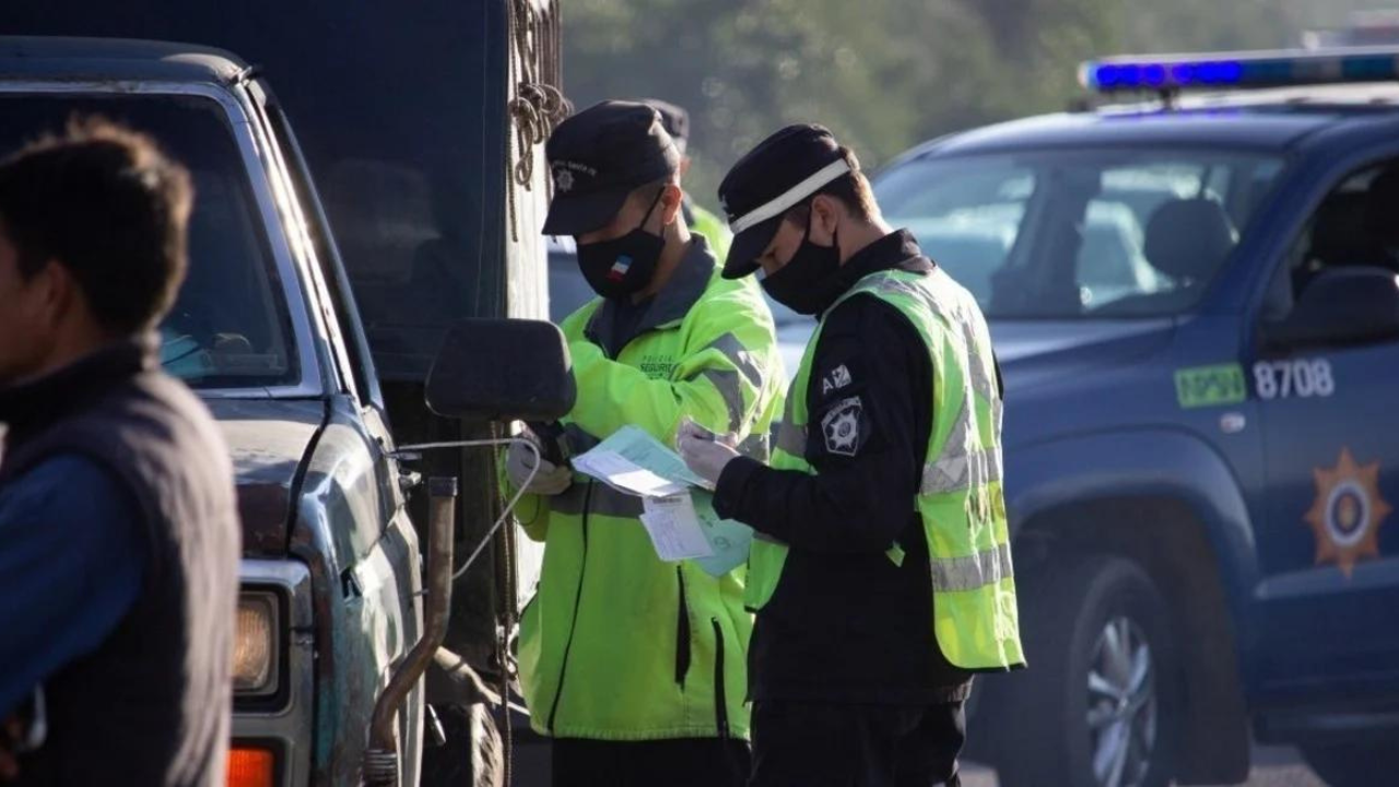 Según los datos de enero a mayo de 2022, se detectaron 118 conductores profesionales con alcoholemia positiva, a raíz de los operativos de control realizados por la Policía de Seguridad Vial que buscan evitar esta grave conducta.